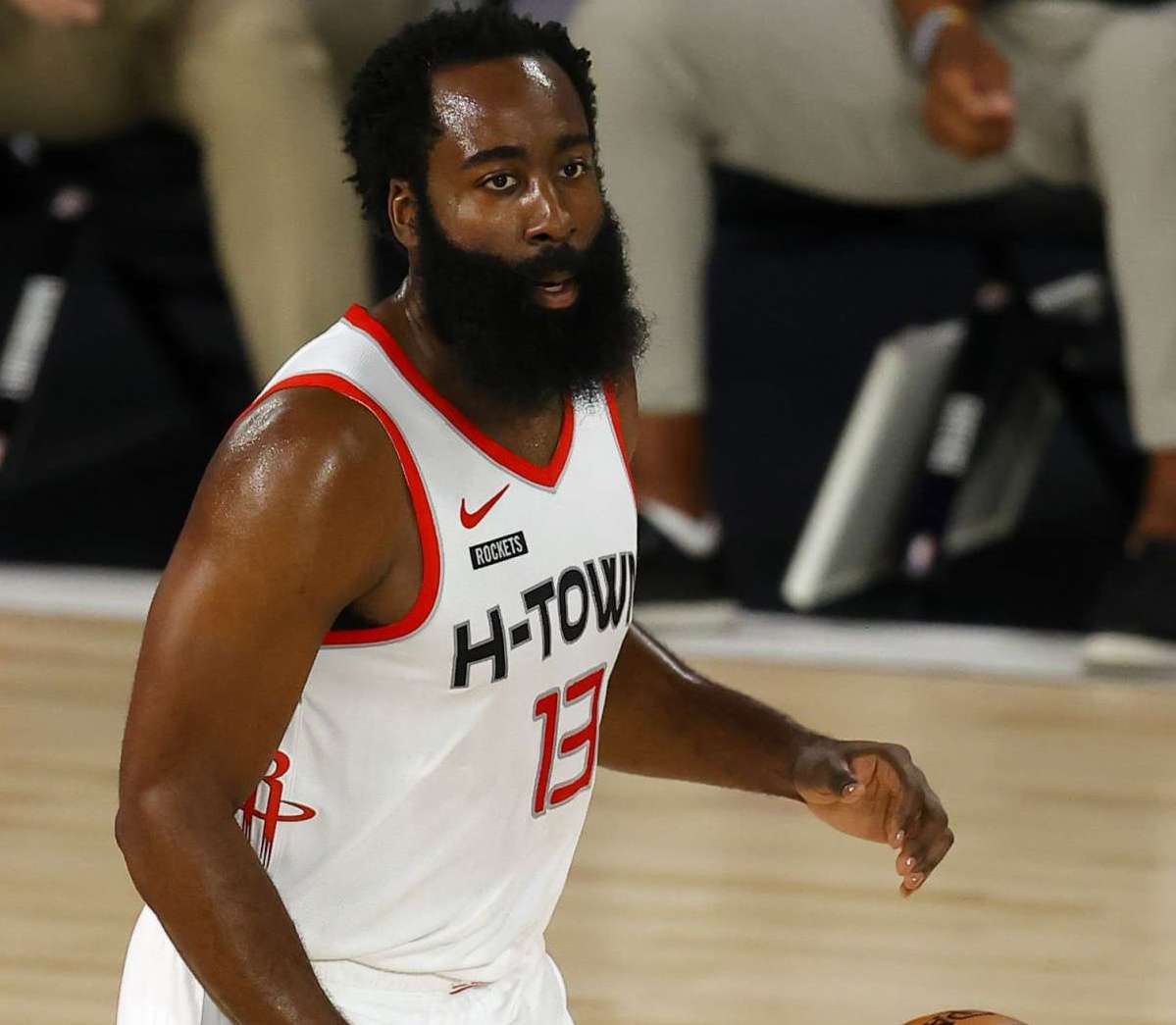 哈贾尔自信 哈贾尔自信